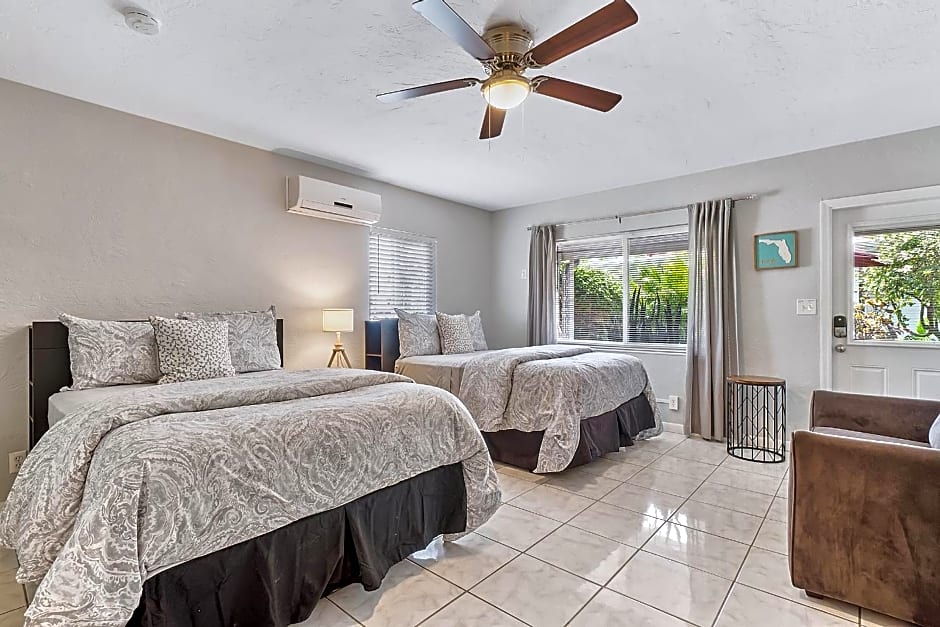 4145 By The Sea Inn & Suites