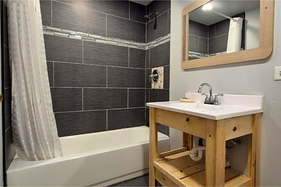 Des Plaines Motel By OYO O'Hare Airport Chicago