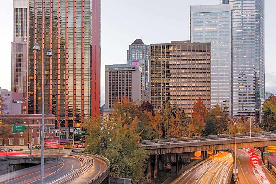 Coast Seattle Downtown Hotel by APA