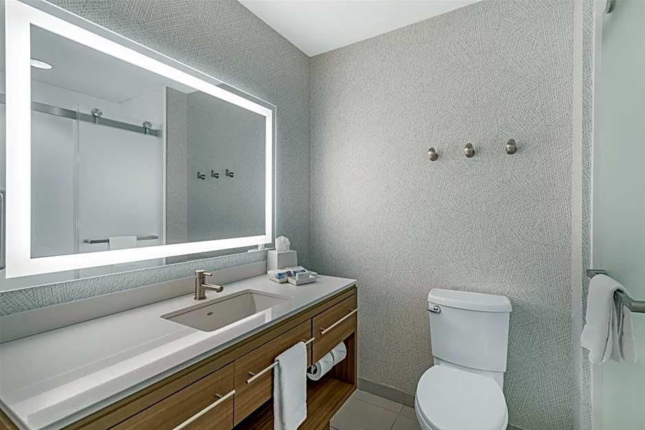 Home2 Suites By Hilton Queensbury Glens Falls