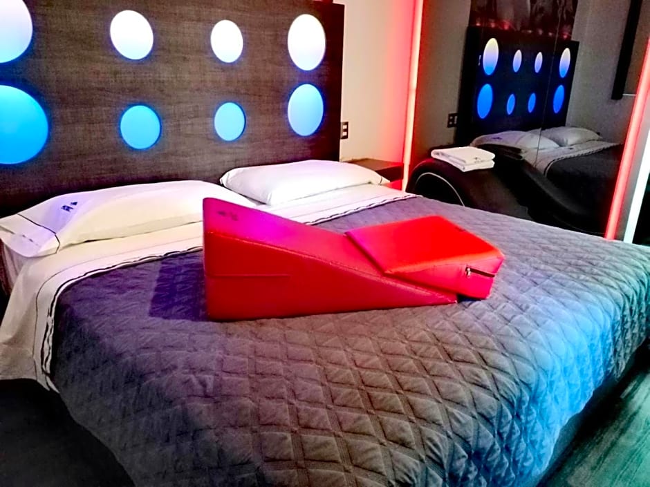 Hotel Muy
