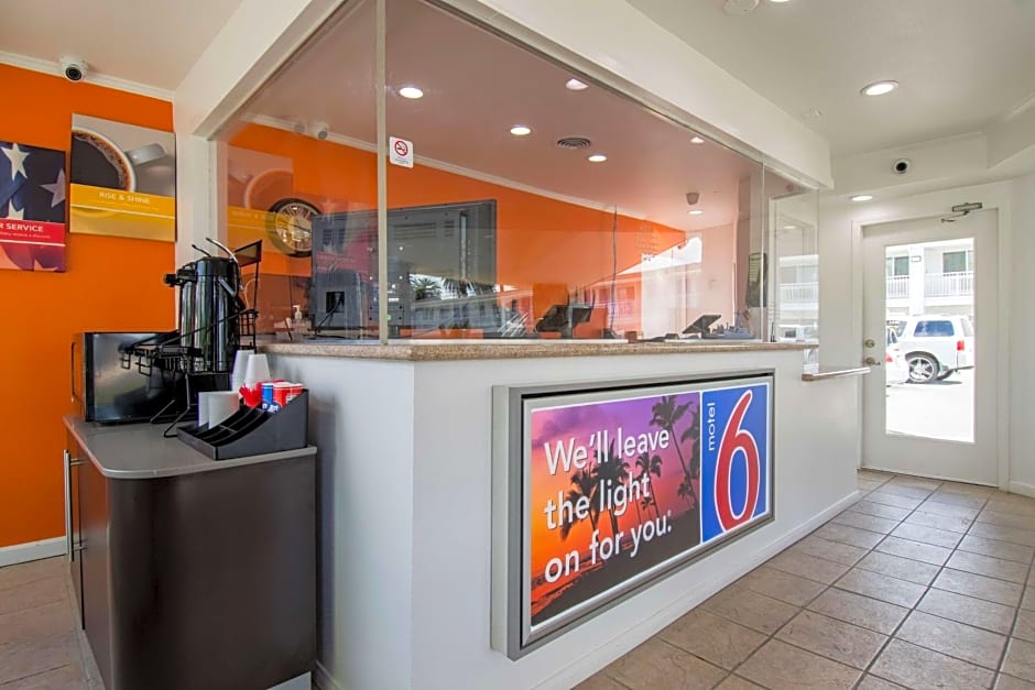 Motel 6-San Bernardino, CA - Downtown