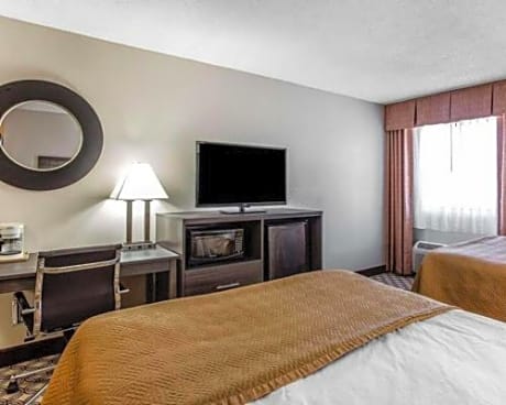 Double Room with Two Double Beds - Non-Smoking