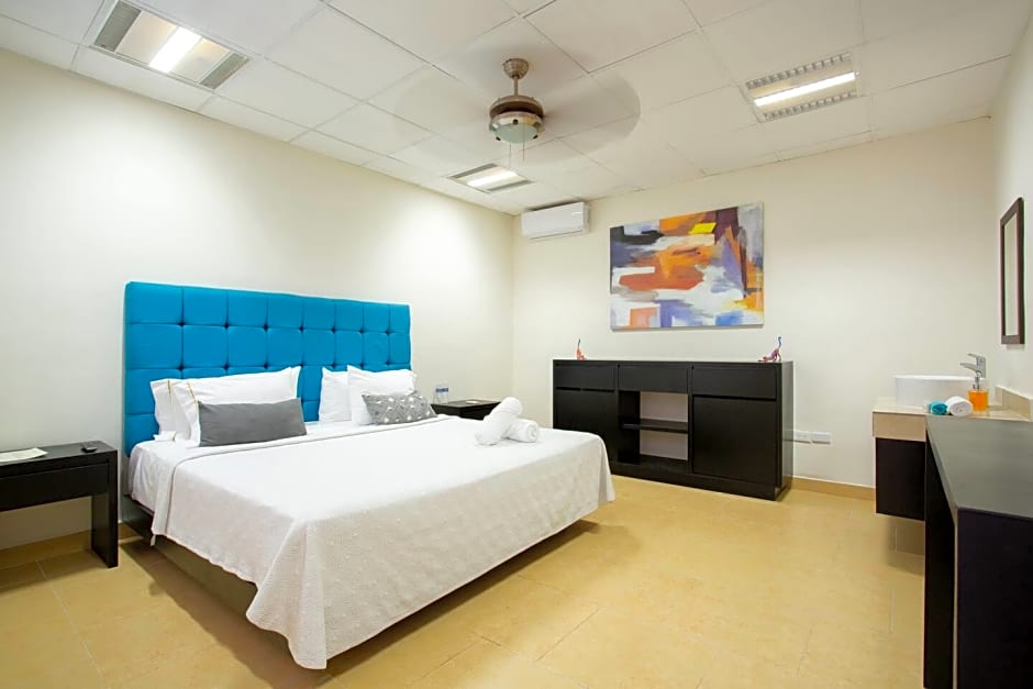 Casa Kaoba Hotel & Suites