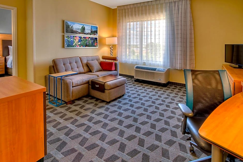 TownePlace Suites Oklahoma City Airport
