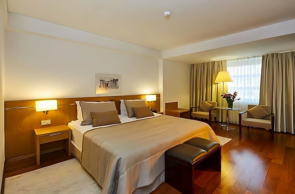ONTUR OTEL İZMİR