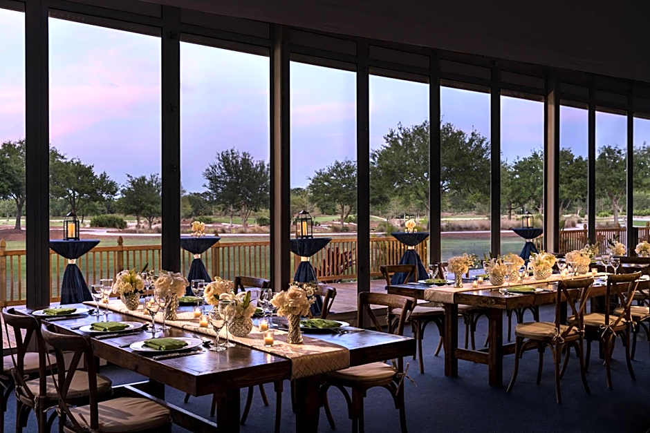 The Ritz-Carlton Naples, Tiburón