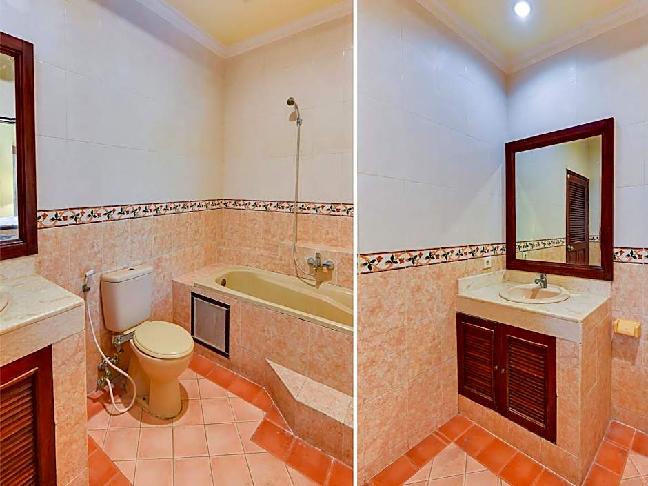 Super OYO Townhouse Oak Maxi Hotel Legian