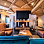 Hotel Maya Caprice