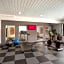Red Roof Inn & Suites Lexington - Hamburg