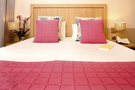 Double Room with Courtyard View