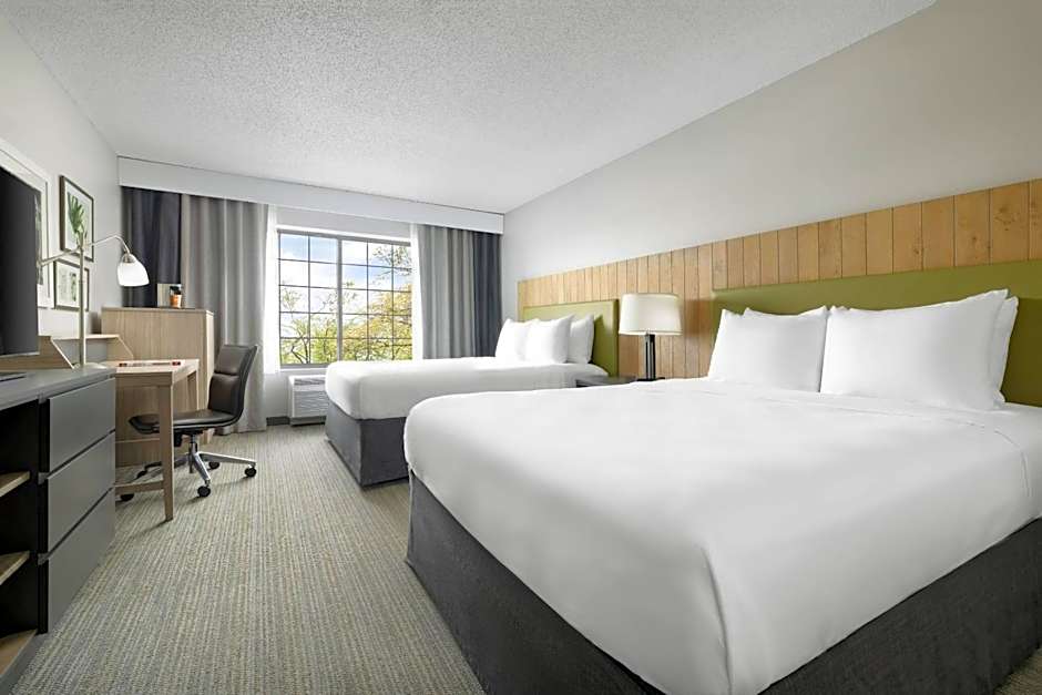 Country Inn & Suites by Radisson, Springfield, OH
