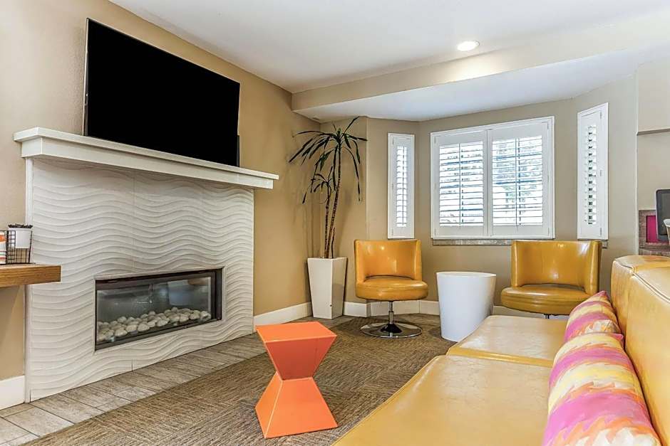 Comfort Inn Santa Cruz North