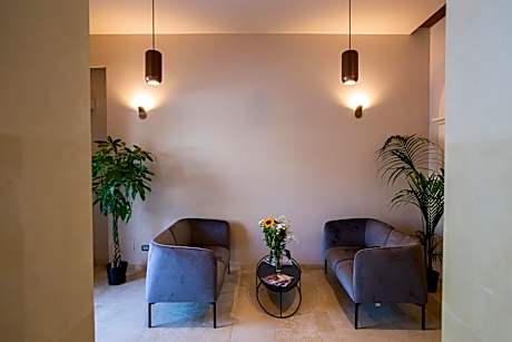 Charme SIMON BOLIVAR