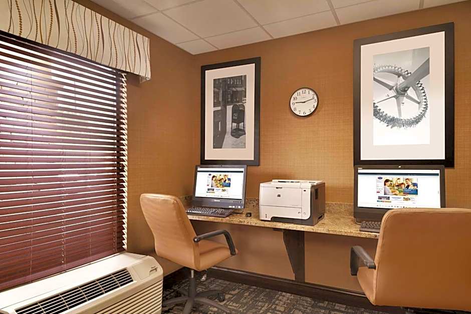Hampton Inn By Hilton Cincinnati Kings Island