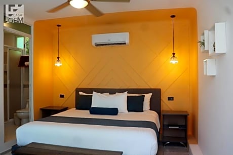 King Room with Pool View
