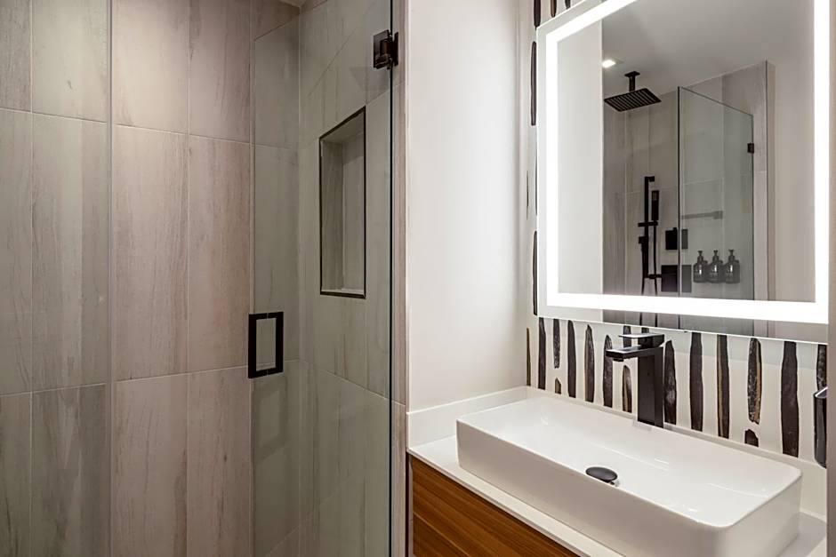 Atwell Suites Miami Brickell by IHG