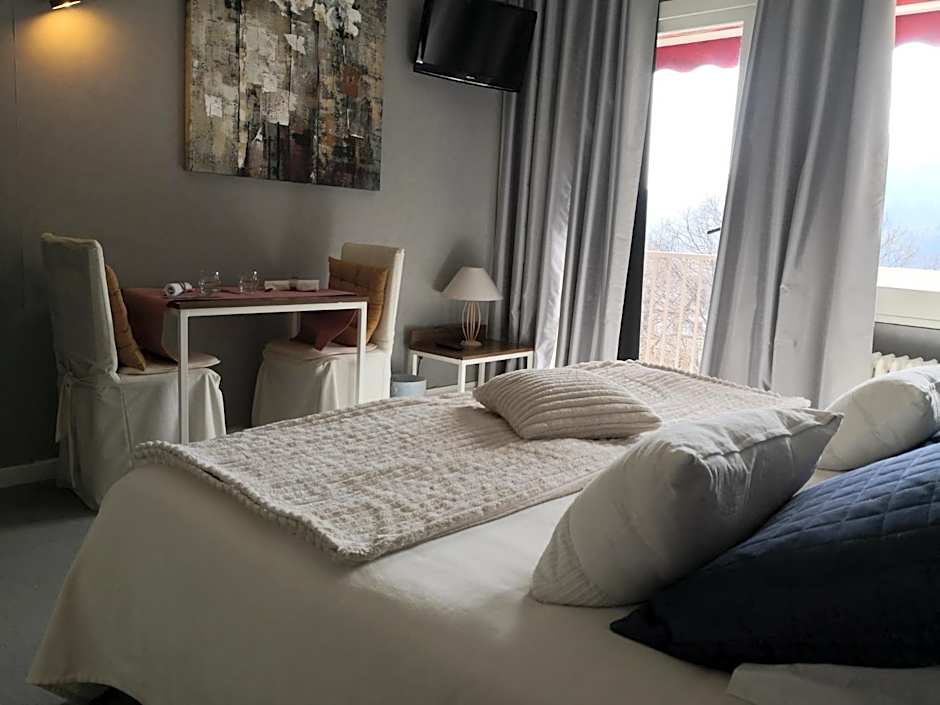 Hôtel-Restaurant Le Tanargue