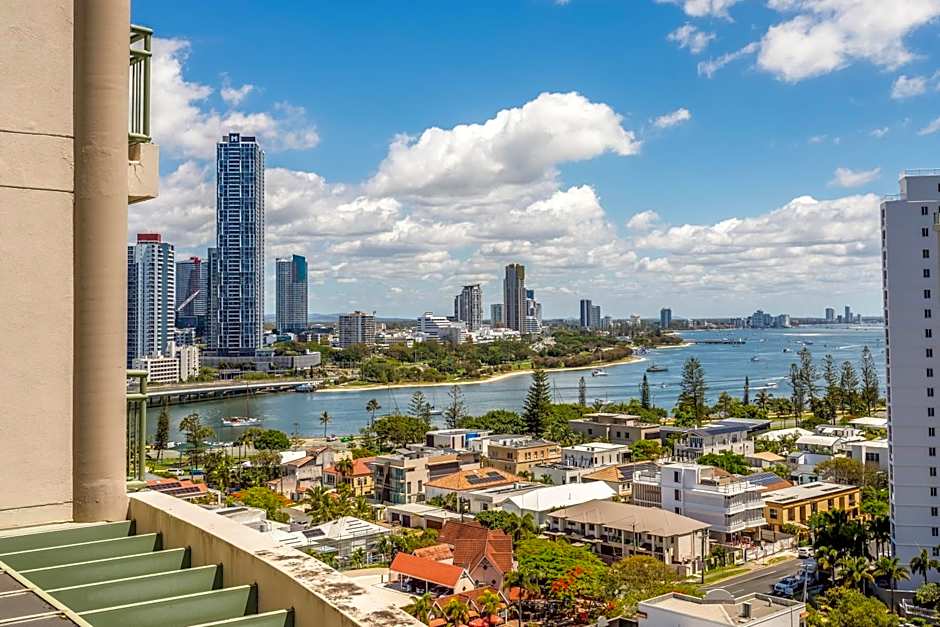 The Meriton Apartments on Main Beach