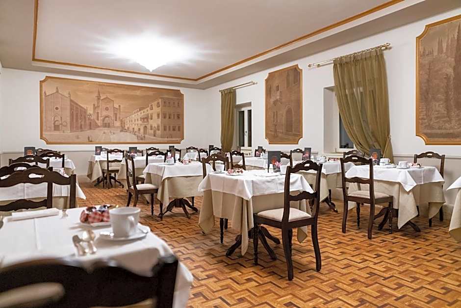 Due Torri Hotel