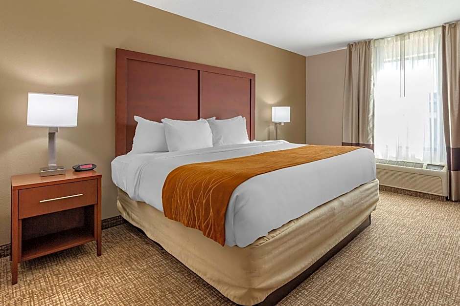 Comfort Inn Smithfield near I-95