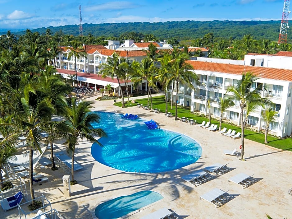 Viva Tangerine by Wyndham, A Trademark All Inclusive