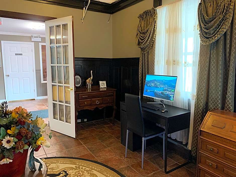 Harbourview Inn, SureStay Collection by Best Western