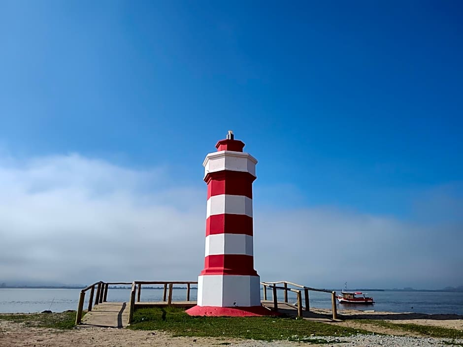 Casa do Farol em Itapoá - 290 Metros da Beira Mar