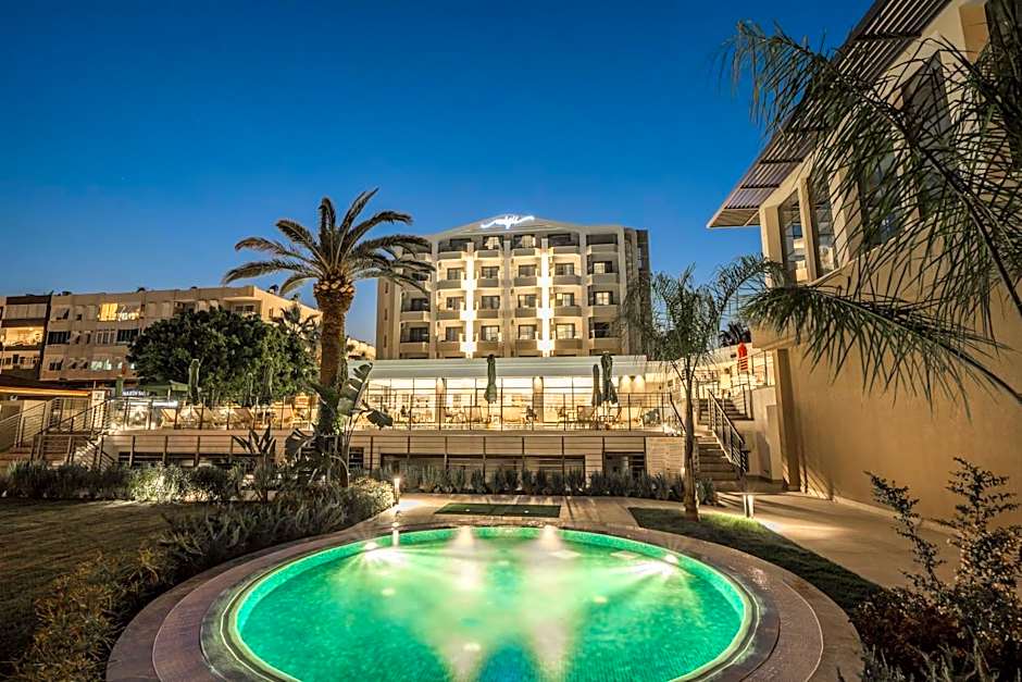 Premier Nergis Beach & SPA