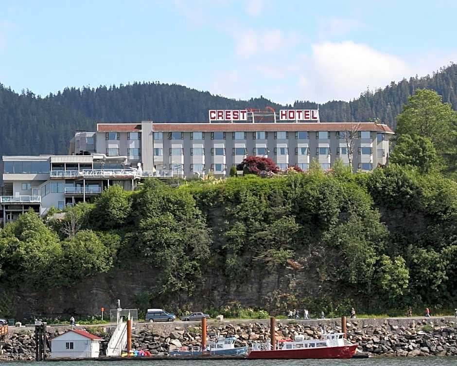 Crest Hotel