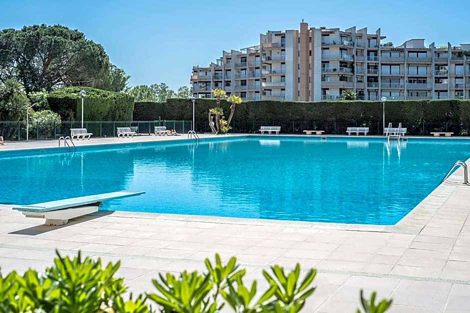 Cannes Marina Appart Hotel Mandelieu