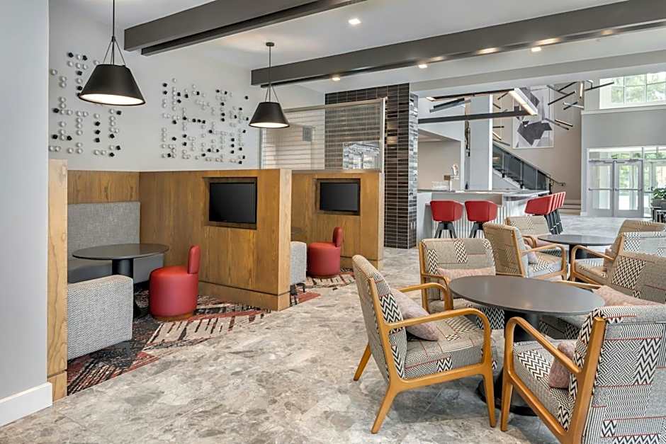 Courtyard by Marriott Athens Downtown