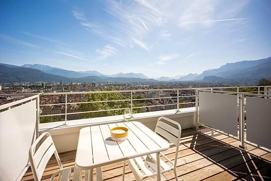 The Babel Community Hôtel - Grenoble Bastille
