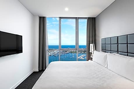 One Bedroom Ocean Suite