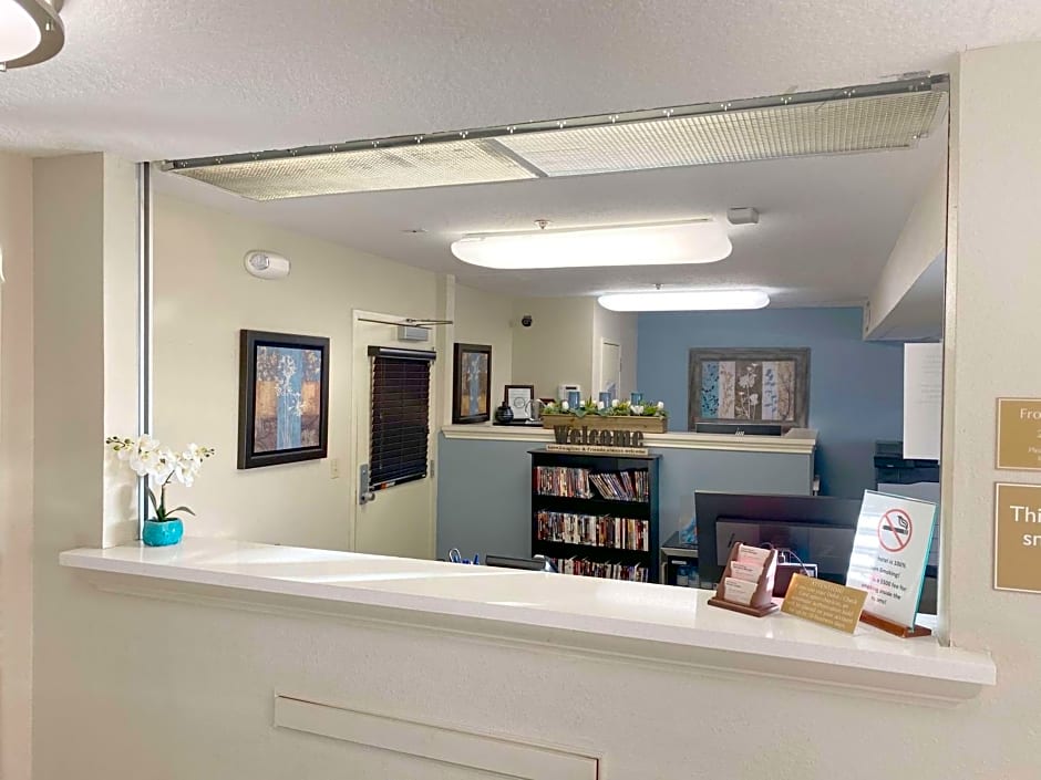 Sonesta Simply Suites Houston W Beltway