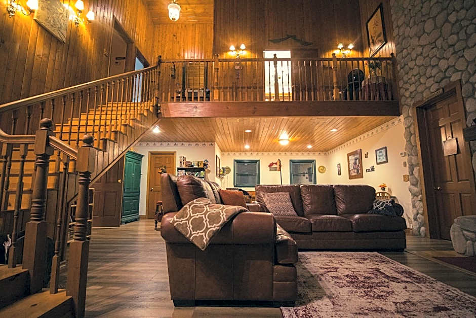 Tucker Peak Lodge
