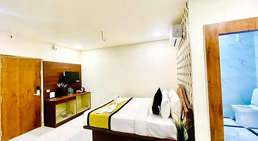 Hotel Eagle Grand Airport Zone