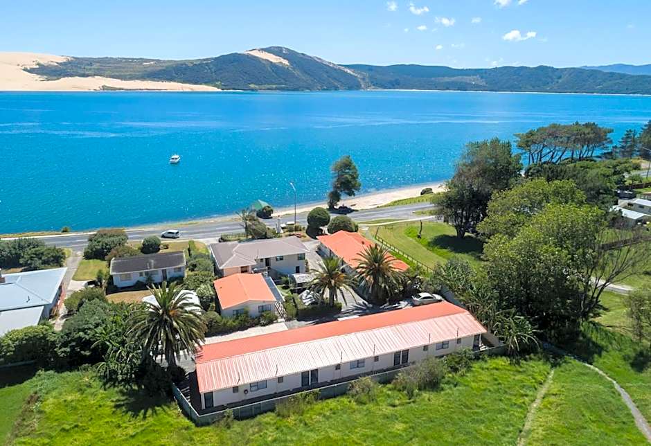 Opononi Lighthouse Motel
