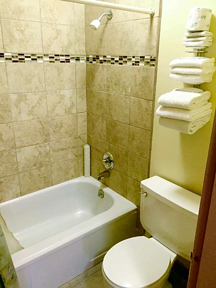 Travelers Inn Motel