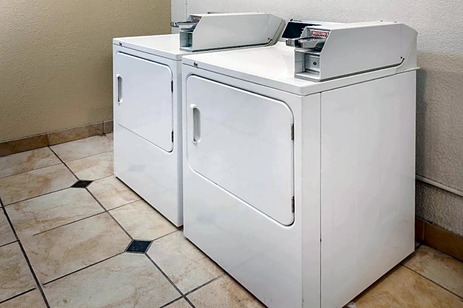 Quality Inn Mishawaka - South Bend