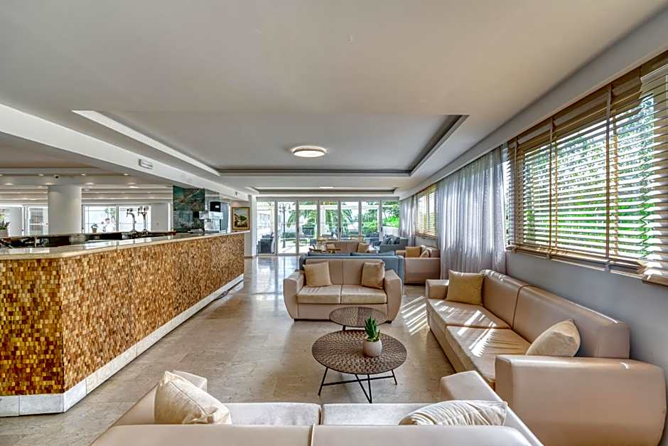 Poseidon Beach Hotel