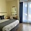 Alpino Hotel