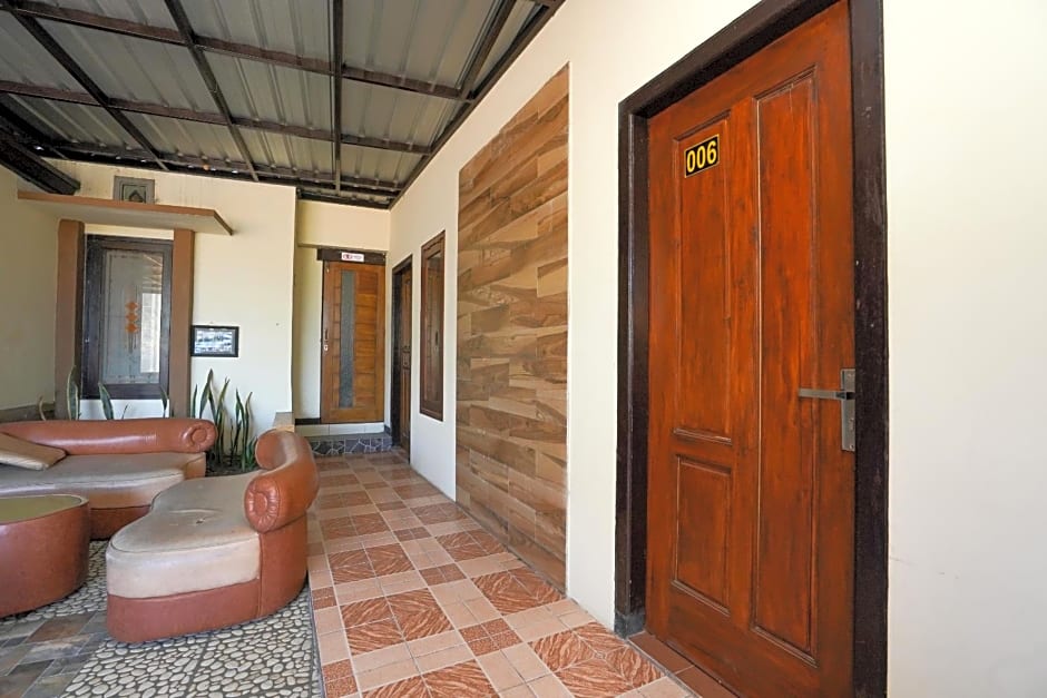 OYO 1087 Homestay Potato House