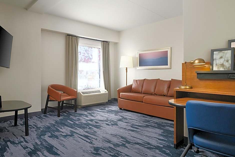 Fairfield Inn & Suites by Marriott Newark Liberty International Airport