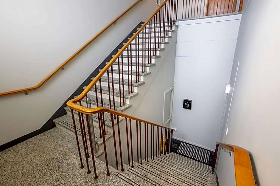 Nightcap at Empire Hotel