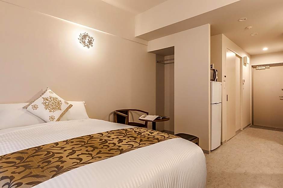 Mr. Kinjo In Eminence Makishi