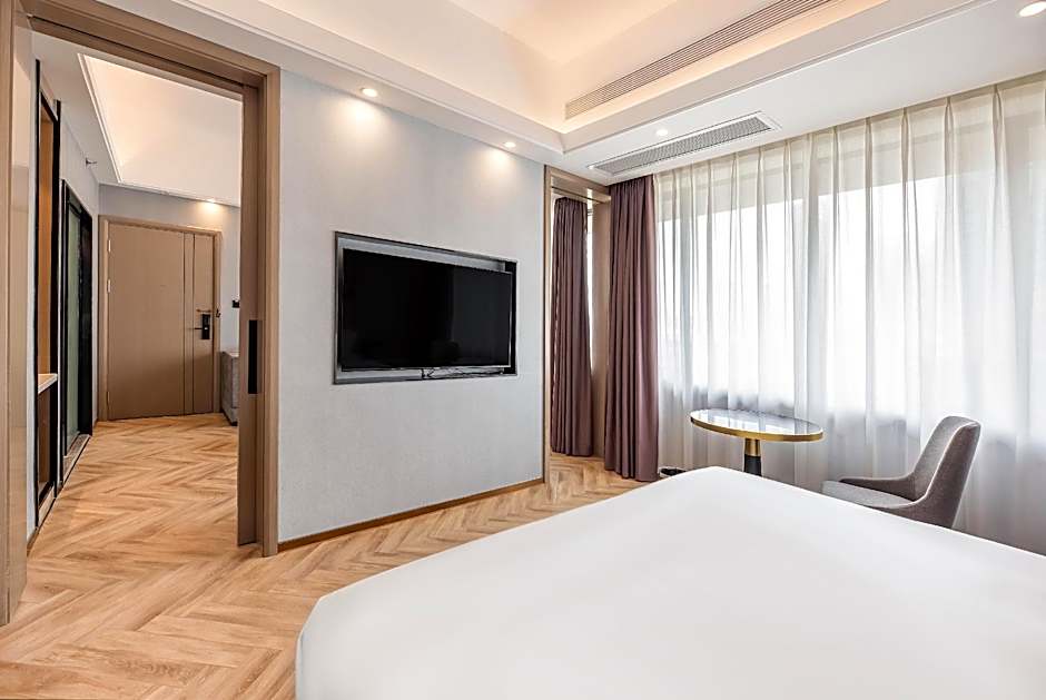 Guangzhou Tianhe Hotel