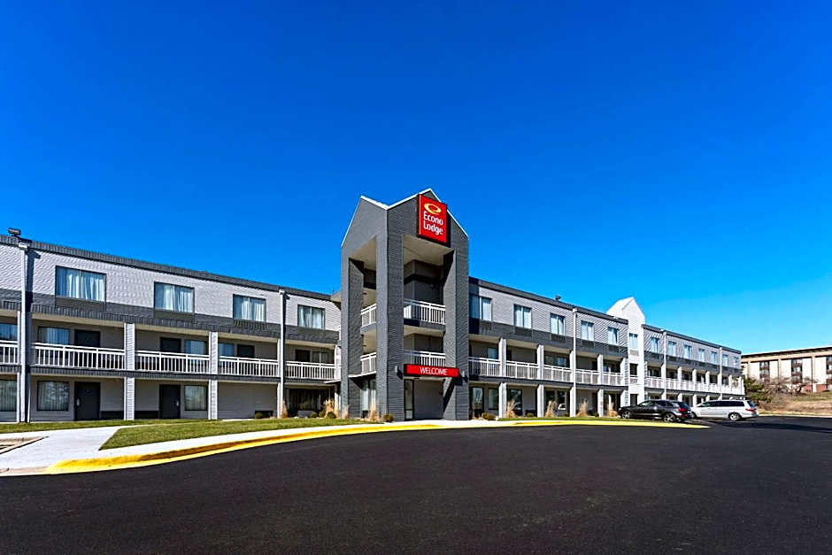 Econo Lodge Rockford Casino Area