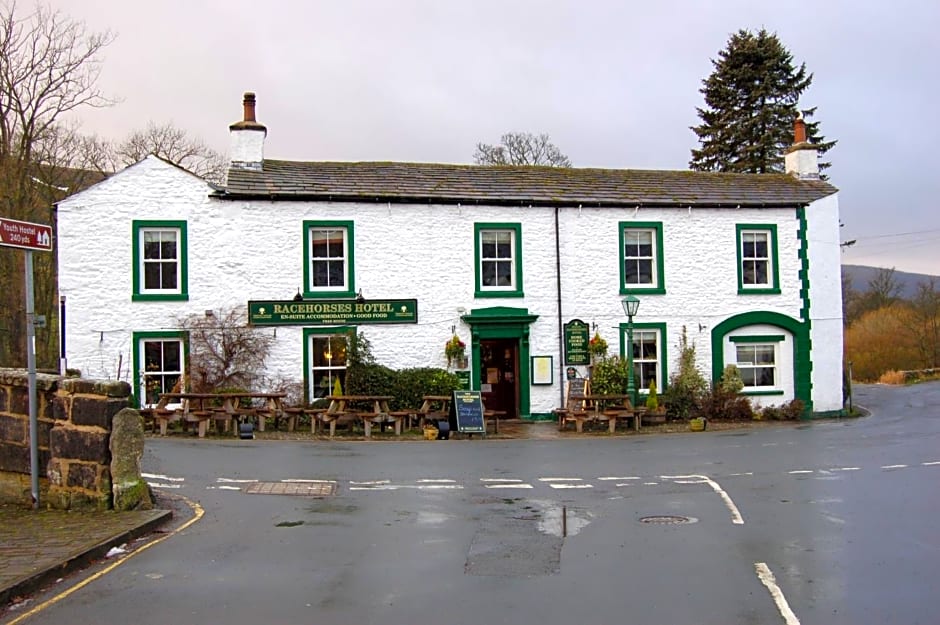 The Racehorses Hotel