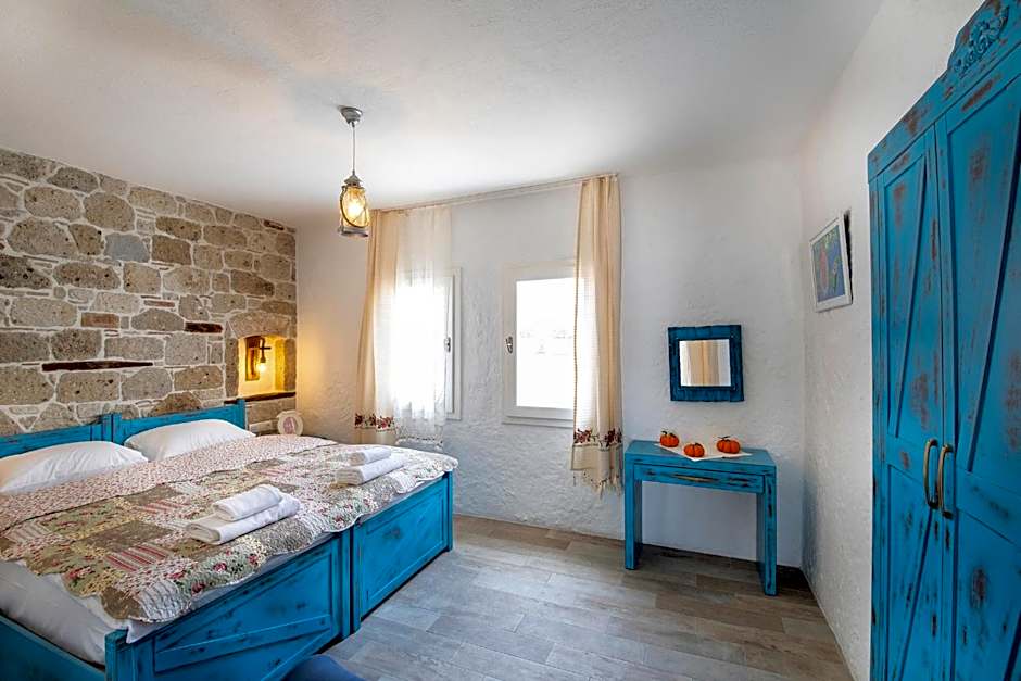 Monat Otel Alaçatı